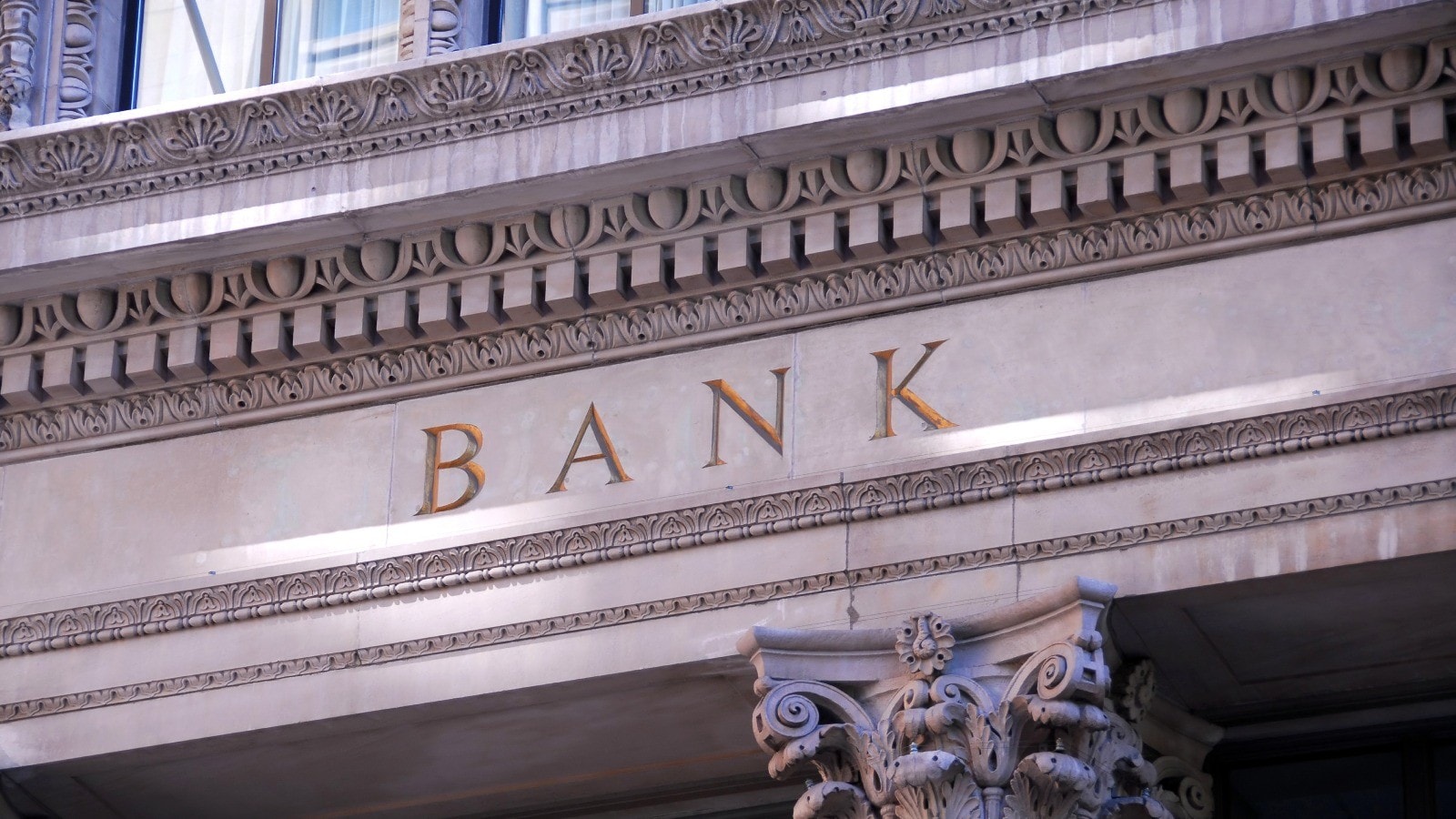banking capital markets