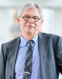 Eric Schmitz 